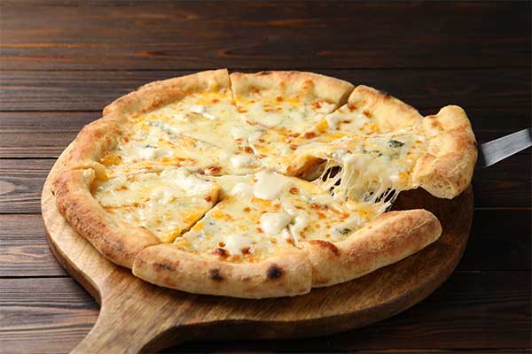 CheesePizza