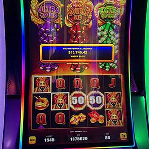 $10,749